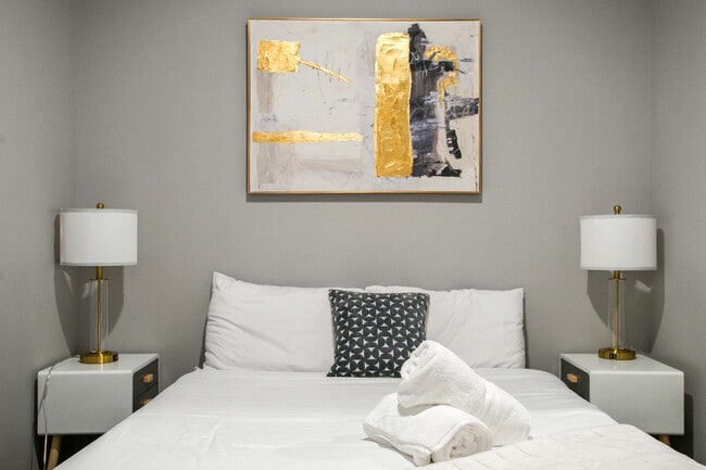 Photo - 800 Penn Ave Unit ID1075253P