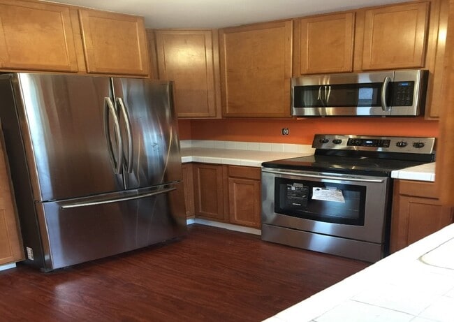Photo - 11301 NE Morris St Casa