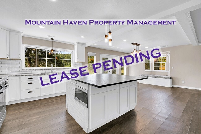 Building Photo - 6554 High Cir