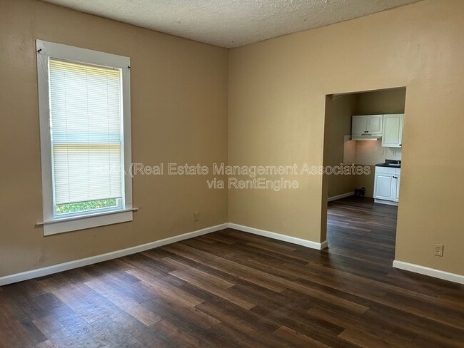 Photo - 108 Elm St Unit A