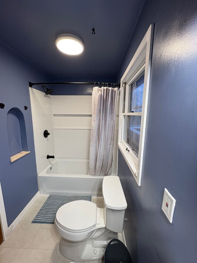 Photo - 18 Mount Washington Dr