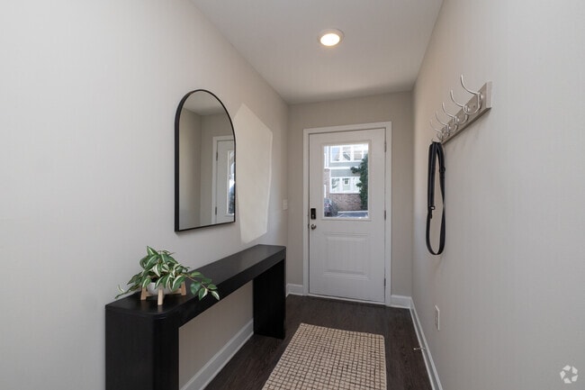 4 habitaciones, 4,5 baños - 3000 pies cuadrados - Entrada - The Ridge Clemson