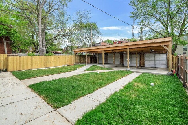 Photo - 3322 Michigan Ave