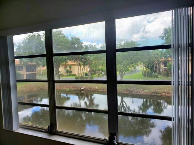 Photo - 5890 Sugar Palm Ct Unit F
