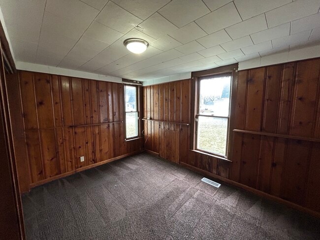 Photo - 12 S Virginia Ave