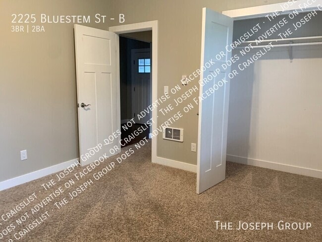 Photo - 2225 Bluestem St Unidad B