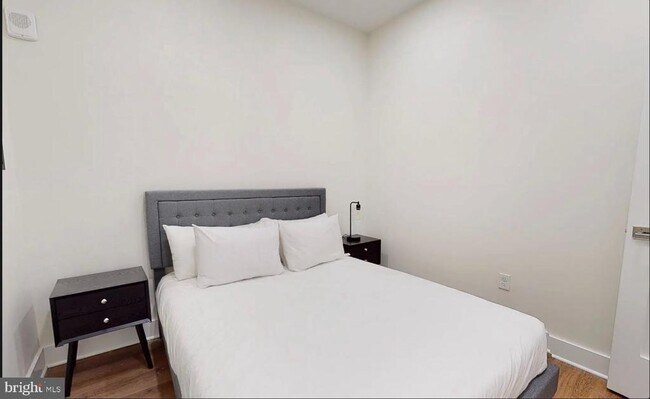 Photo - 150 S Independence Mall W Unit 720