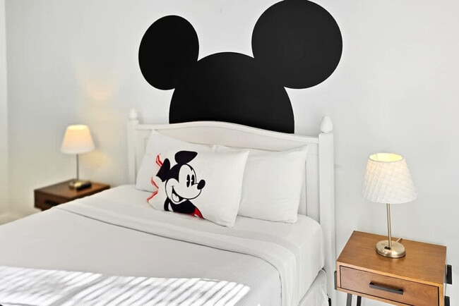 Photo - 242 Blue Jay Way Unit SI ID1520440P