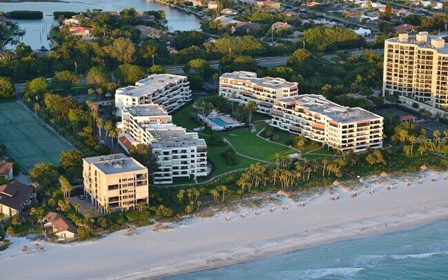Photo - 1465 Gulf of Mexico Dr Unit 504
