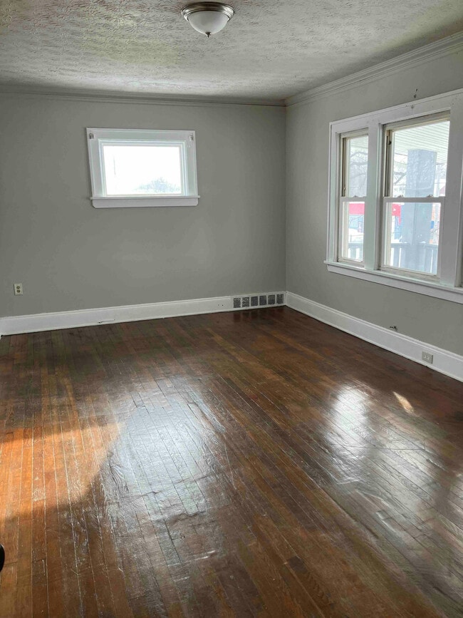 Photo - 3659 E 116th St Unit 2