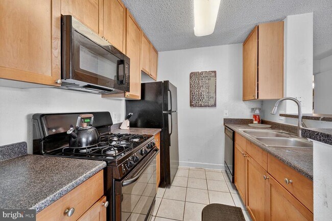 Photo - 60 S Van Dorn St Unit 519