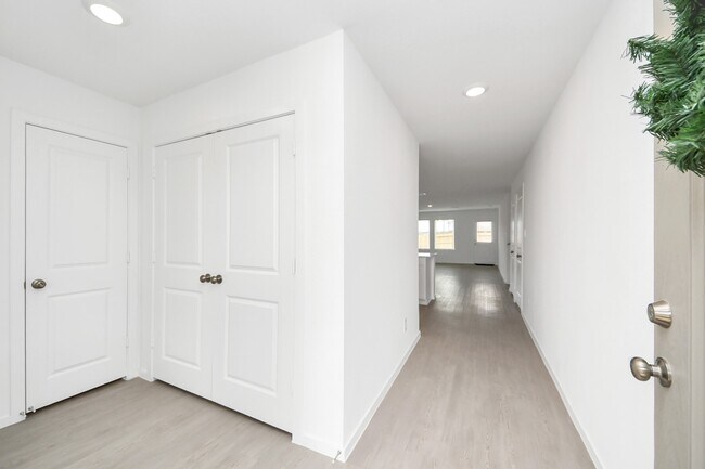 Photo - 1526 Amber Skies Ln