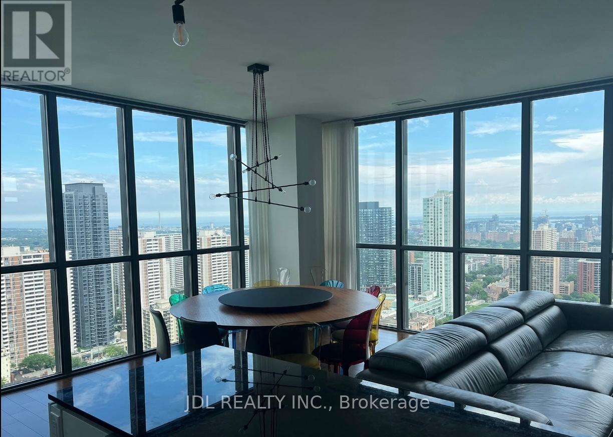 Photo - 110 Charles St E Unité 3601