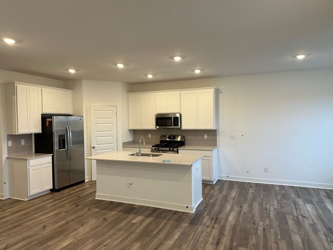 Photo - 17321 Rancorn Pl