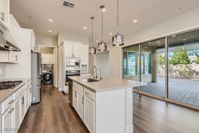 Photo - 3008 Barrett Springs Ave