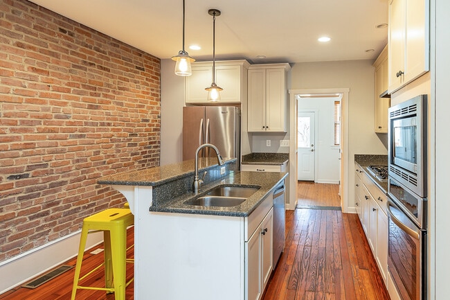 Photo - 1242 E Fort Ave