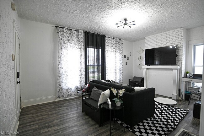 Photo - 1856 Lampson Rd Unit DW