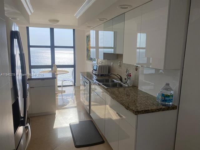 Photo - 1111 Crandon Blvd