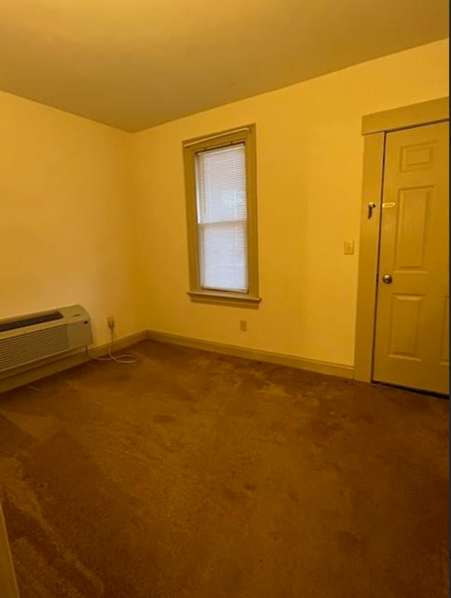Photo - 226 Poplar St Unit 1st floor