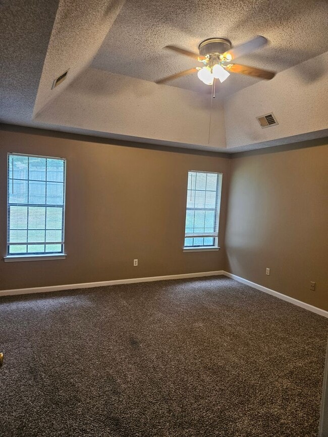 Photo - Under Repair