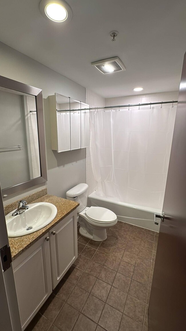 Photo - 56 Imlay St Unit B3