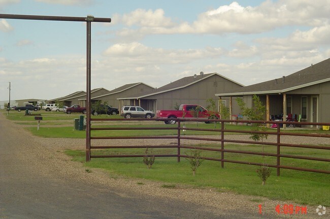 Edith Ranch Apartments - Edith Ranch Apartments
