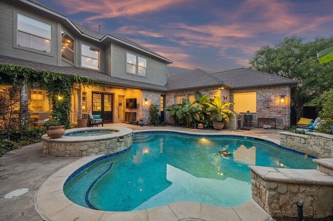 4954 Northshore Dr