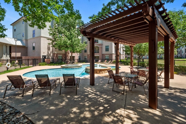 Photo - Plaza At Chase Oaks
