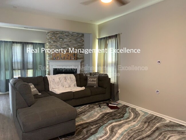 Photo - 468 Panorama View Loop