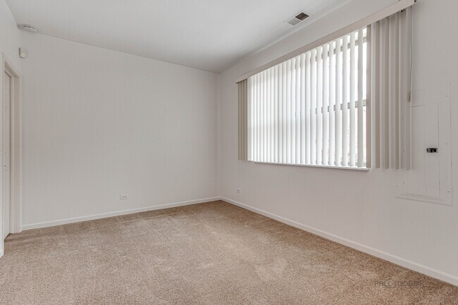 Photo - 726 Keystone Ln