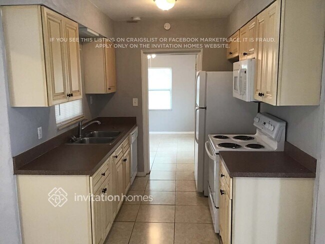 Photo - 4059 28th Ave N