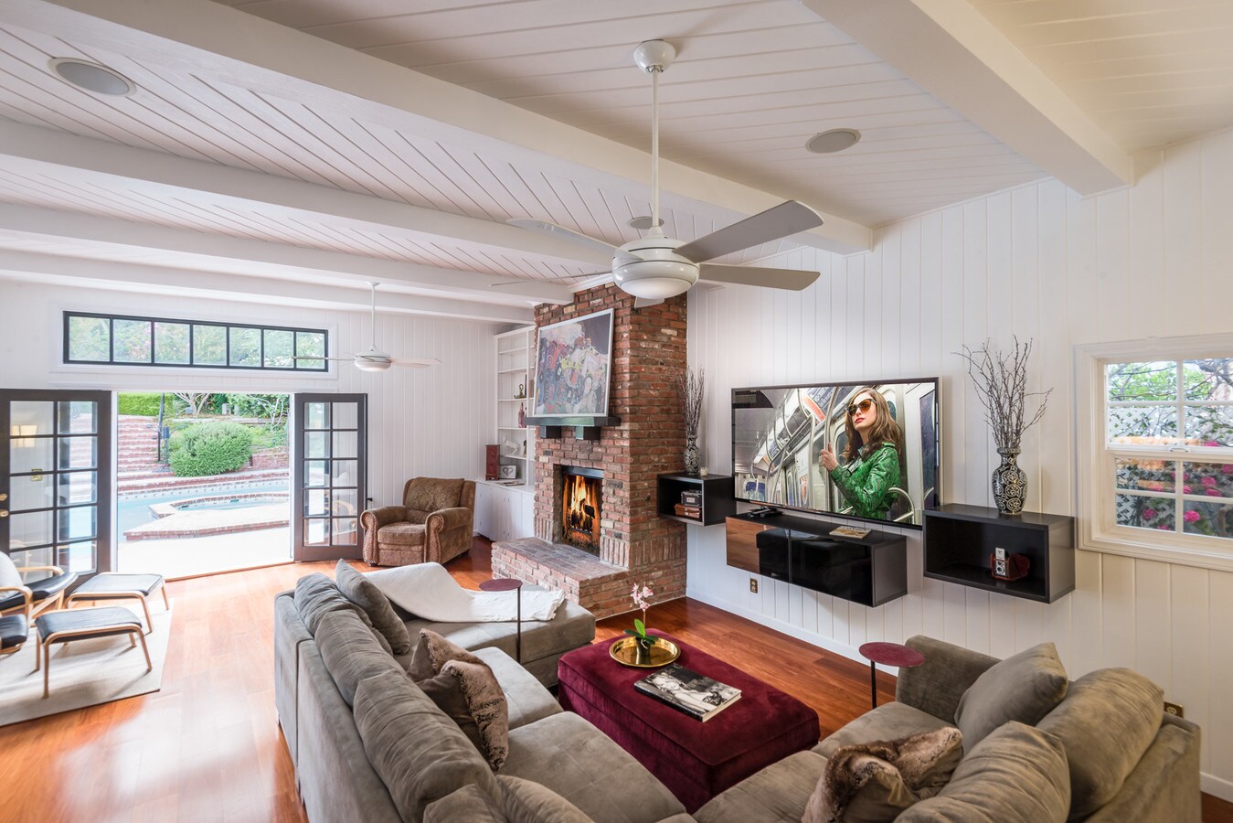 Photo - 10429 Wheatland Ave