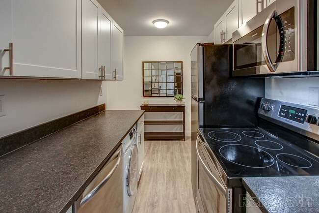 Photo - The Charleston