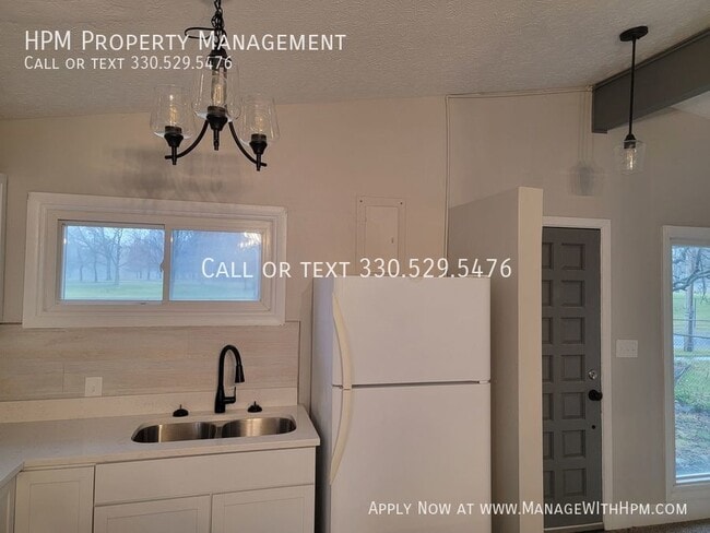 Photo - 1196 Thorndale Dr