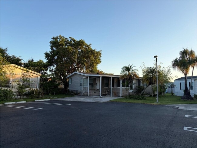 35303 SW 180th Ave