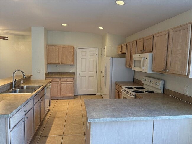 Photo - 4304 SW 54th Ct