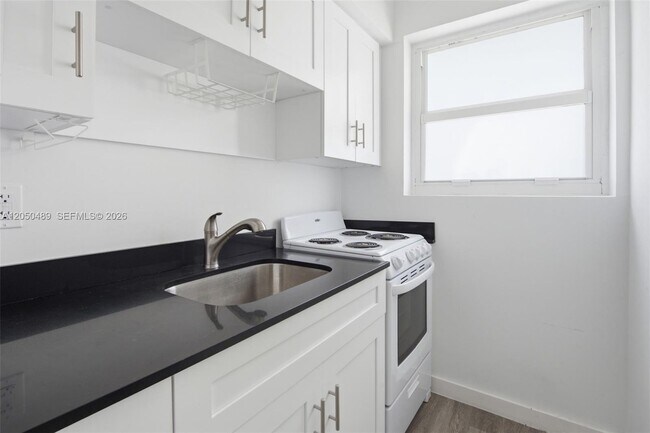 101 NW 74th St Unit 1