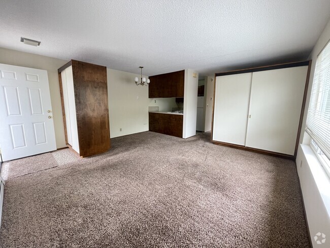 Building Photo - 530 Burnett Ave N Unit 4 Rental