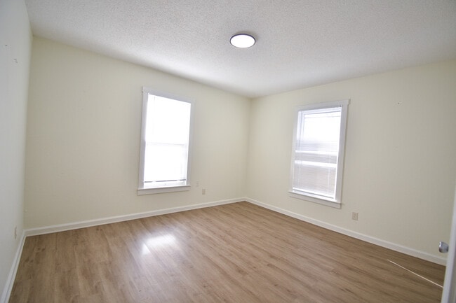 Photo - 518 Benton Ave
