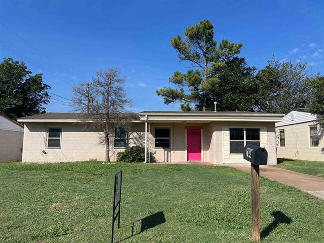 Photo - 814 NW 33rd St