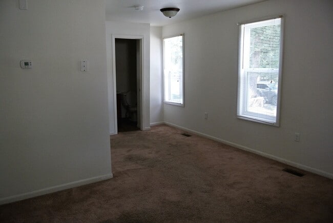 Photo - 1510 1st Ave SE Unit 1