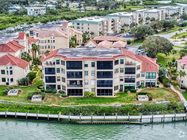 Building Photo - Bouchelle Island 2 Bedroom 2 Bath Condo