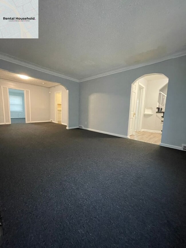 Photo - Beautiful 4 Bedroom Colonial Home-Section 8 ONLY