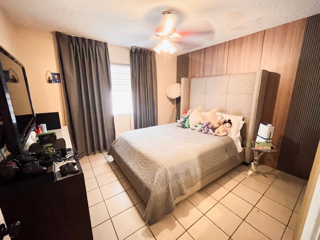 Photo - 1817 Ed White Way