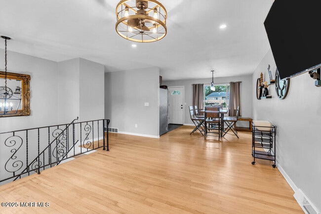 Photo - 624 Fort Plains Rd