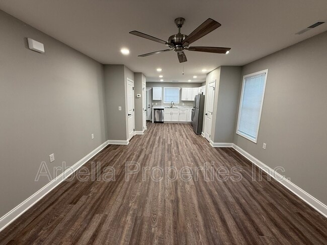 Photo - 127 Adams and Corby Rd Unit Apt 21