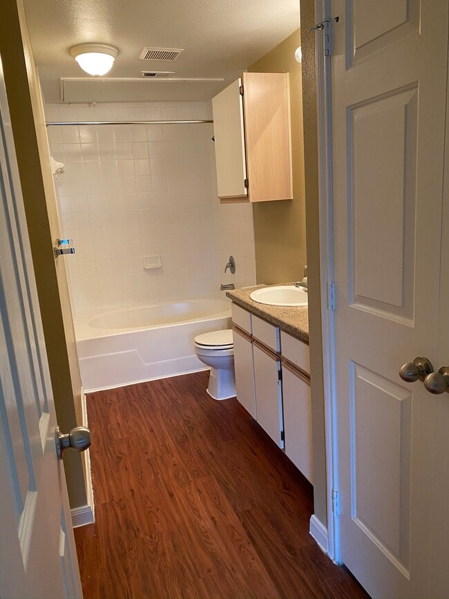 Sugar Creek Apartments For Rent in Houston, TX