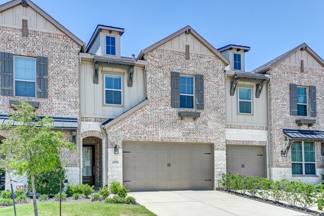 Photo - 6570 Scarlet Pond Ln