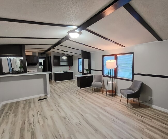 Photo - 1 Deerwood Park