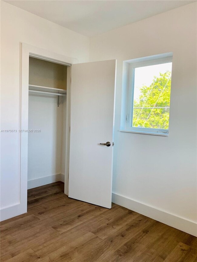 Photo - 1560 NW 1st Ct Unit 8